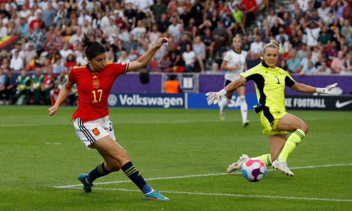 Spain's Lucia Garcia overtakes the German keeper and shoots but hits the side netting.