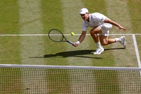 Arthur Fery em ação durante a semifinal contra o alemão Alexander Zverev