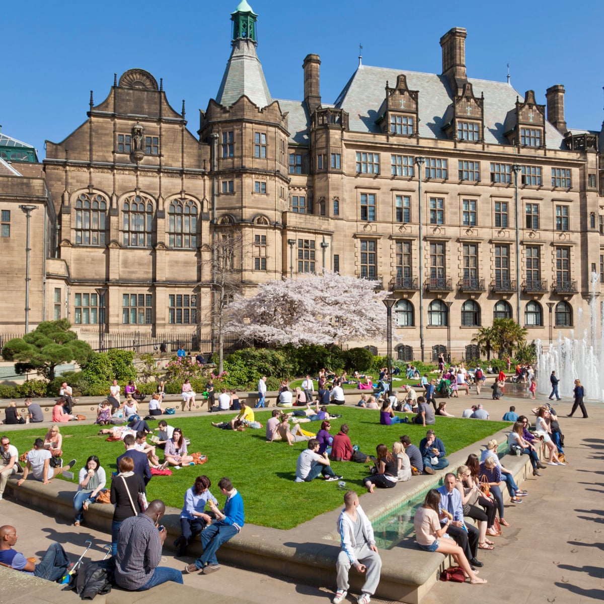 escaping the madness steep rise in londoners moving to northern england north of england the guardian