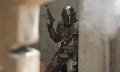 Still of a bounty hunter character from The Mandalorian,
