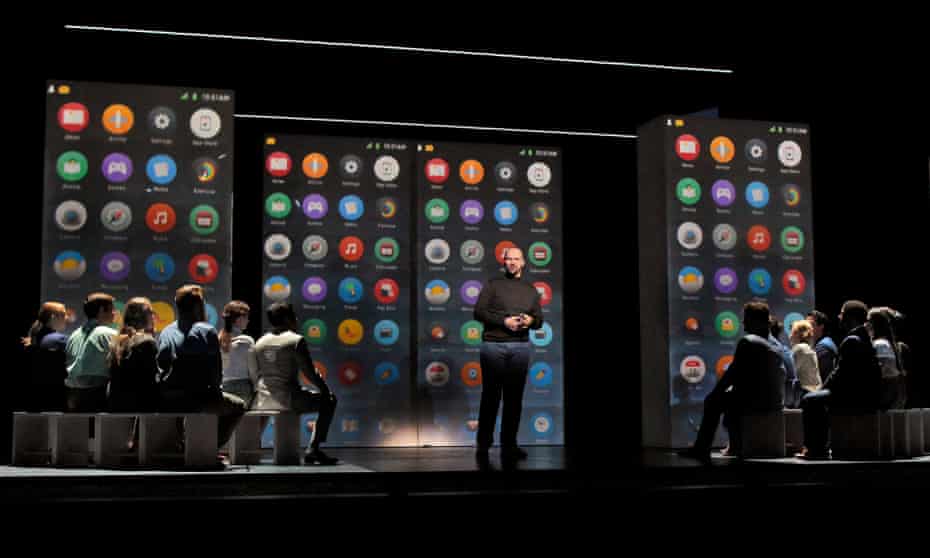 A scene from the opera The (R)evolution of Steve Jobs.