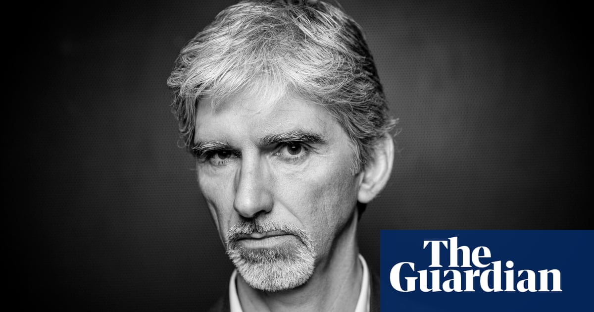 Damon Hill I Worshipped My Father But When He Died I Had A Chance To Be Myself Family The Guardian