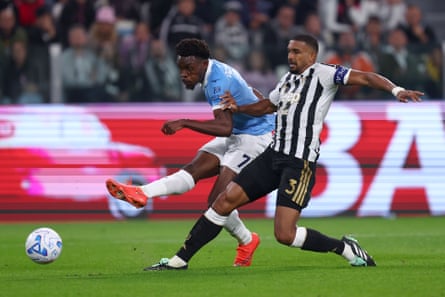 Fisayo Dele-Bashiru rounds off the scoring in Lazio’s 3-0 win over Juventus