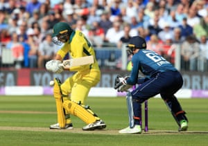 Buttler prepares to take the catch to dismiss Agar for 18.