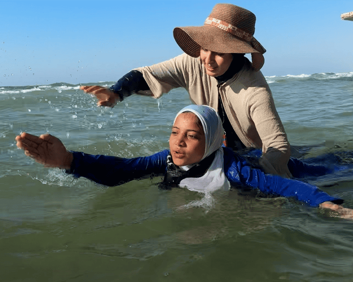 Robbed of a childhood: how one girl in Gaza found freedom in swimming – video