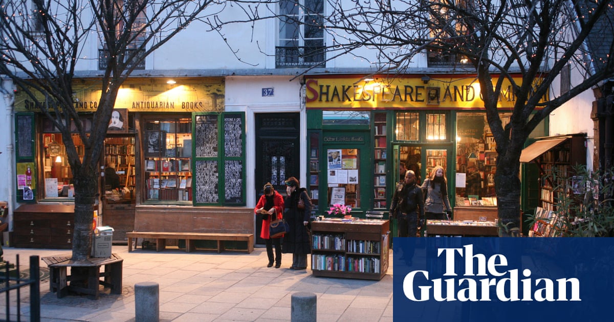 Legendary Paris bookshop Shakespeare and Company begs for help in pandemic