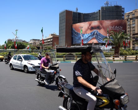 An anti-US billboard in Tehran Donald Trump and the strait of Hormuz