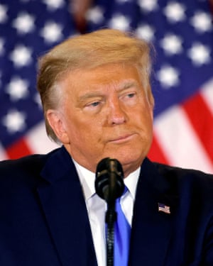 دونالد ترمب.