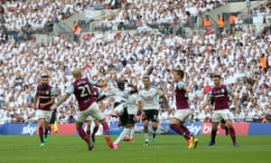 Fulham’s Aboubakar Kamara has a go.