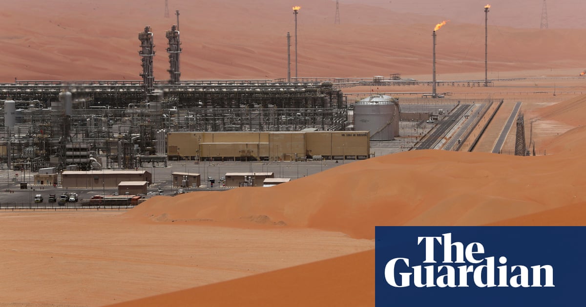 Saudi Arabia Aims To Buoy Oil Price Before Aramco Stock Market