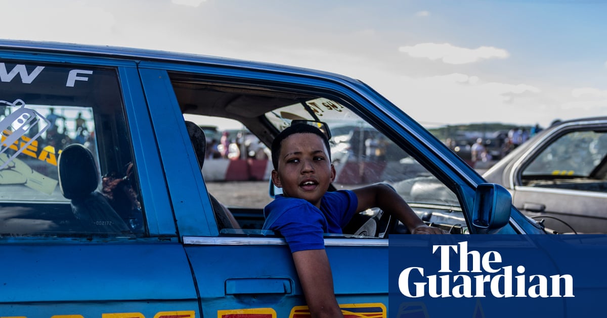 Gusheshe against the grain: South Africa's car spinning culture in pictures