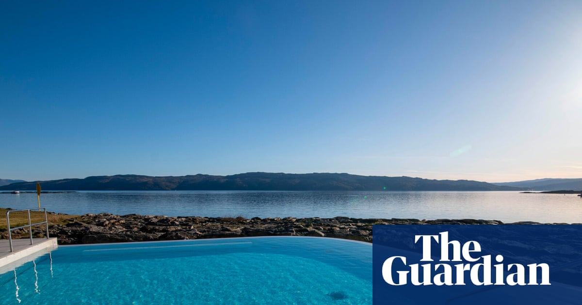 Winter warmers: 10 of Britain’s best heated lidos | Swimming Winter warmers: 10 of Britain’s best heated lidos | Swimming