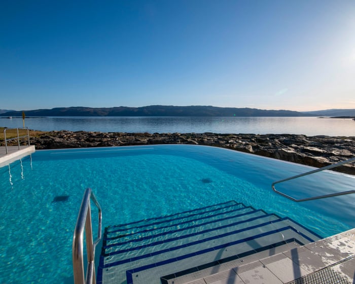 Image accompanying the story: Winter warmers: 10 of Britain’s best heated lidos