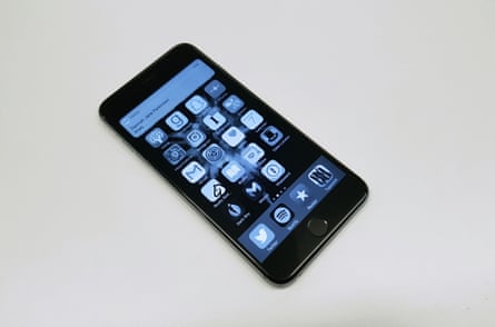 Greyscale iphone