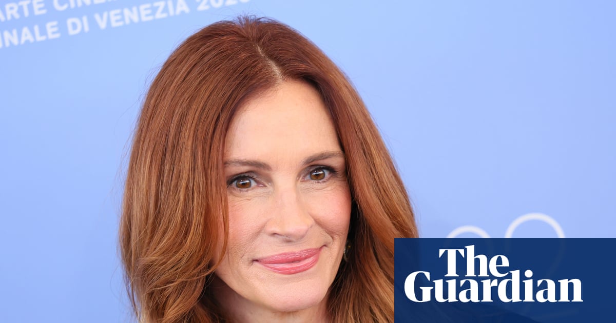 Julia Roberts says humanity ‘losing art of conversation’ in defence of new #MeToo-themed film