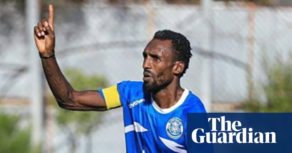 Palestinian Football Star Killed Waiting for Aid