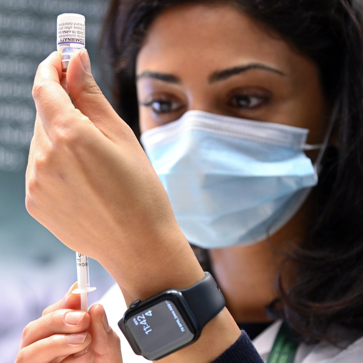 Covid Booster Jabs Offered At Nhs Walk In Clinics In England Vaccines And Immunisation The Guardian Covid Booster Jabs Offered At Nhs Walk In Clinics In England Vaccines And Immunisation The Guardian