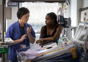 Ellarna and mother Rachel speaking with Dr Cathy O’Donoghue, anaesthetic and critical care consultant