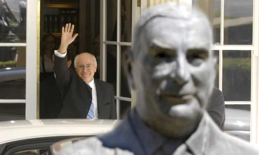 John Howard and statue of Robert Menzies