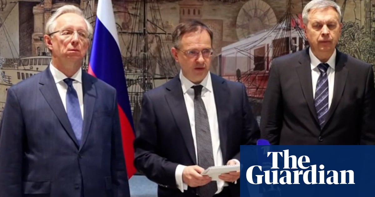 Russia and Ukraine agree to exchange 1,000 PoWs each – video