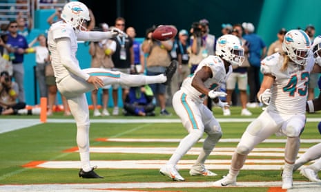 NFL round-up: Miami Dolphins beat Buffalo Bills despite blocking their own  punt, NFL