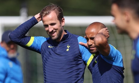 Harry Kane training with Lucas Moura on Wednesday at Enfield