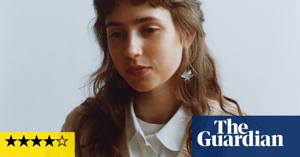 Clairo: Reseña del encanto – canciones profundamente humanas de deseo y distancia | Música Clairo: Reseña del encanto – canciones profundamente humanas de deseo y distancia | Música