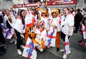 Fans gather in Trafalgar Square in London before the celebration to commemorate England’s historic Uefa Women’s Euro 2022 triumph
