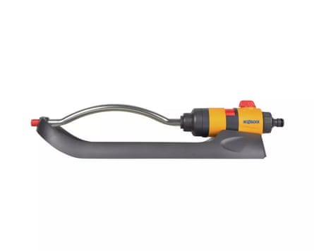 Hozelock Rectangular Oscillating Sprinkler