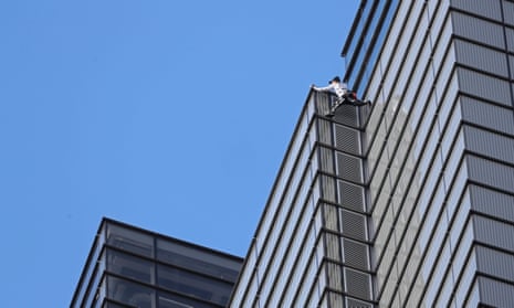 Alain Robert: the 'French Spiderman' strikes again - video report