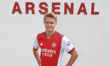 Martin Ødegaard will wear the No 8 shirt at Arsenal. 