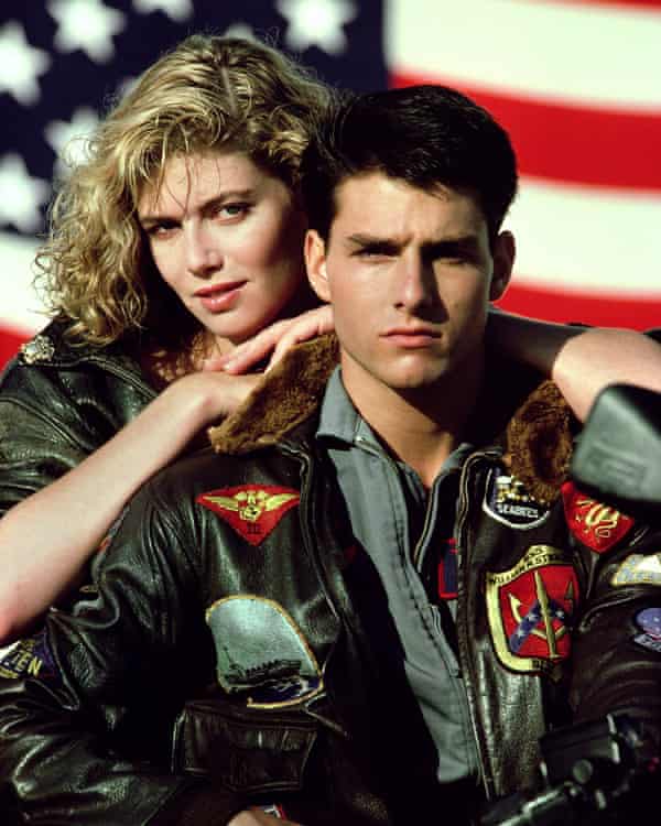 Kelly McGillis and Tom Cruise: ‘amazingly she agrees to go on a date with him’.