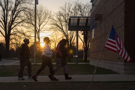 Last-minute voters arrive to cast their vote during Missouri primary voting at Johnson-Wabash Elementary School on March 15, 2016 in Ferguson, Missouri.