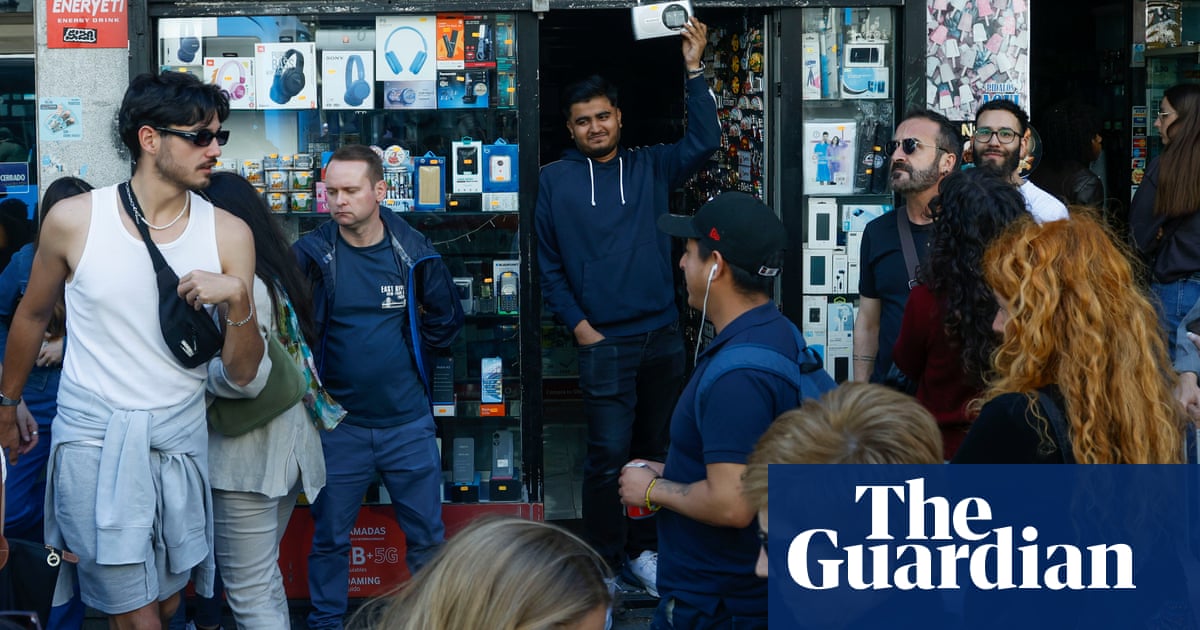 In Madrid, electricity outages can't hold a candle to people power