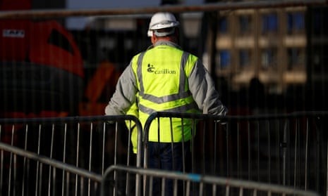 A Carillion worker