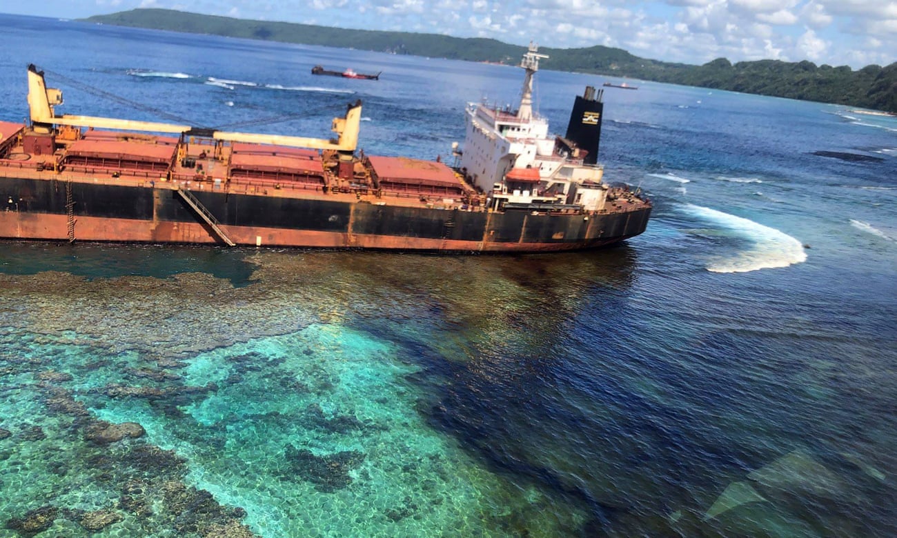 The oil spill from the MV Solomon Trader along the coastline of Rennell Island