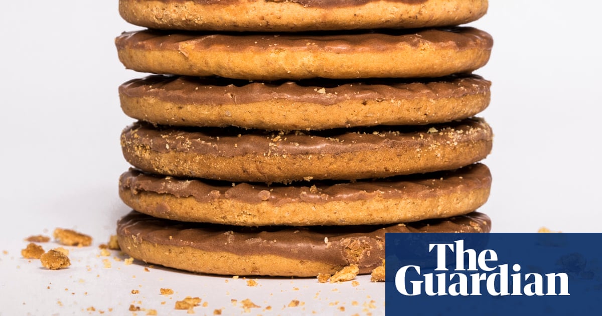 Best way to eat a chocolate digestive | Brief letters