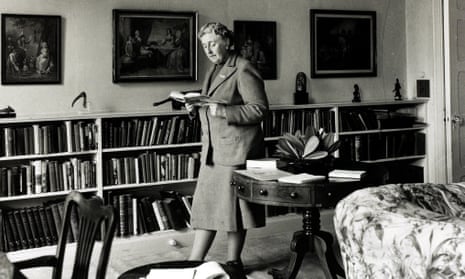  Agatha Christie at home in Devon in 1946.