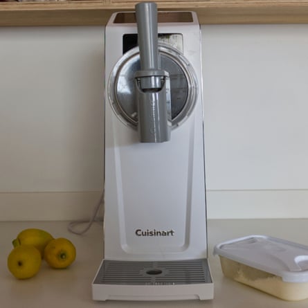 Cuisinart frost fusion ice-cream machine