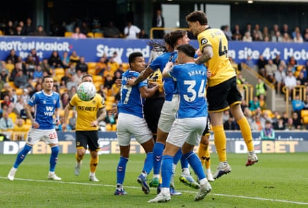 Santiago Bueno climbs highest to people Wolves’ equaliser astatine Molineux