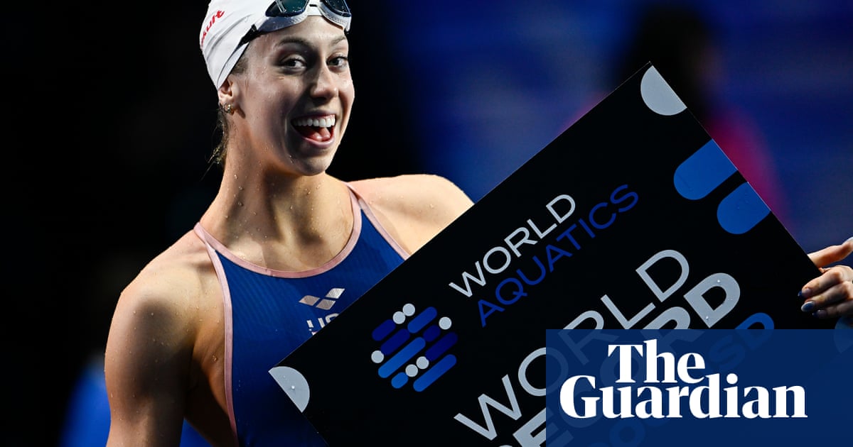 Gretchen Walsh Sets 50m Butterfly World Record