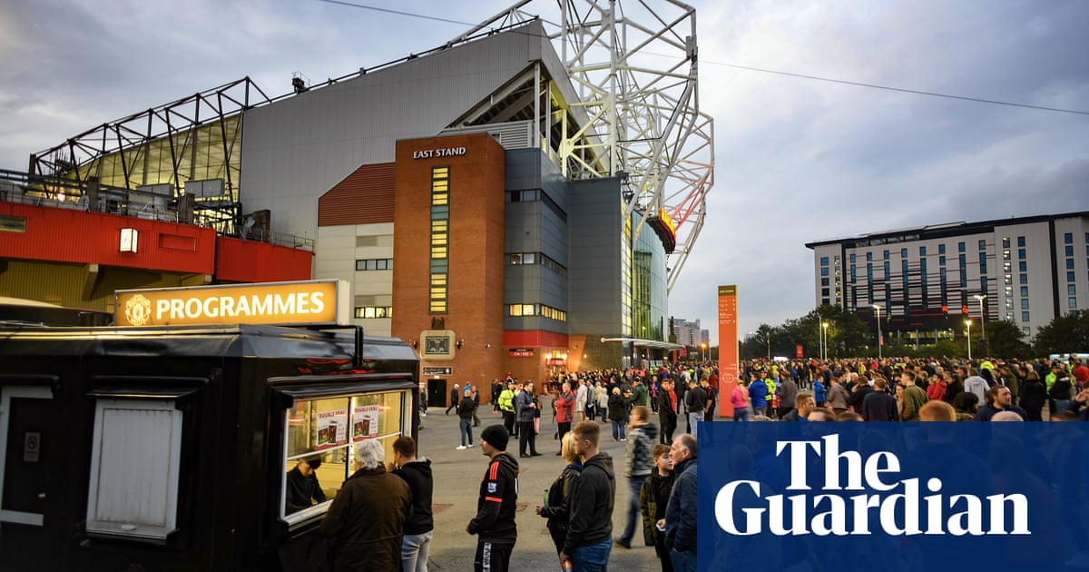 Tired Worn Old Trafford A Symbol Of Manchester United S Faded Grandeur Football The Guardian
