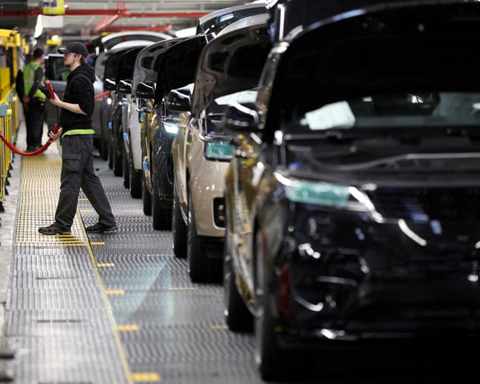 Government looks at buying up Jaguar Land Rover parts to protect jobs at suppliers