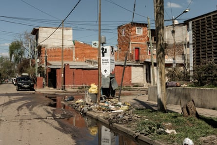 Rubbish covers the streets of José León Suárez.