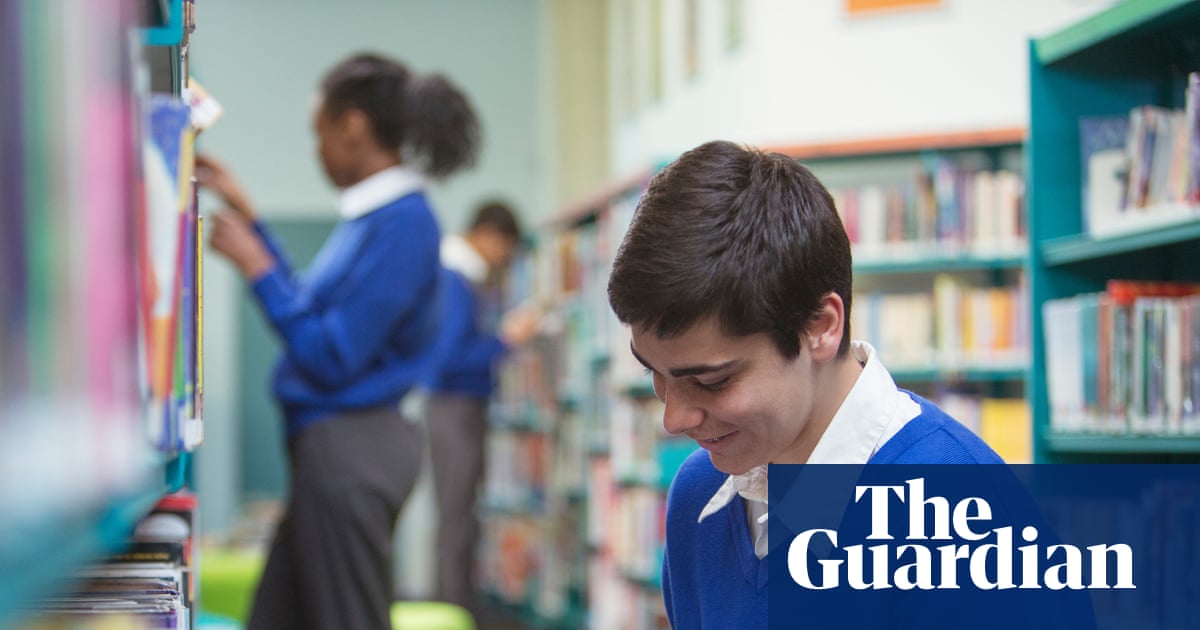 Year 8 state school pupils in England could face mandatory reading tests