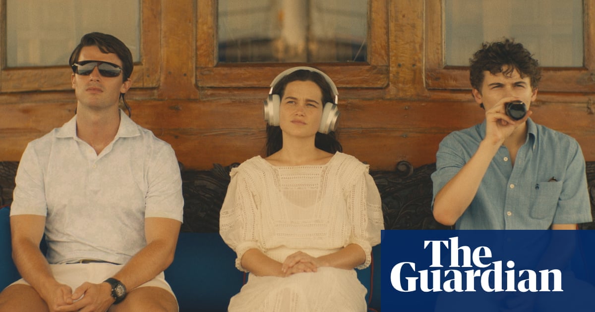 I just want to hang out with other nerds': how TV's water-cooler moments found a new home online