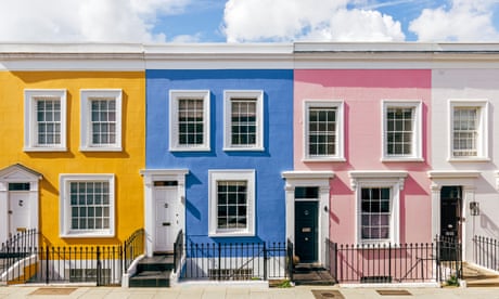Multicoloured row of terrace houses in Notting Hill, London