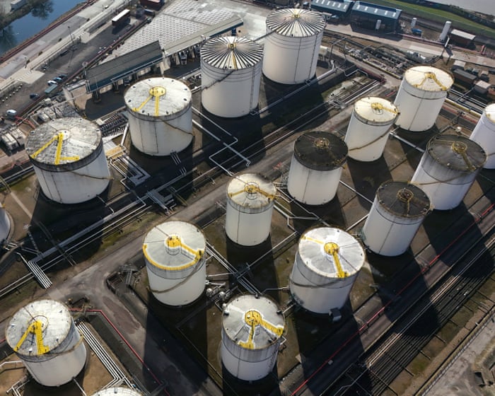 European gas prices soar to four-year high over winter supply fears