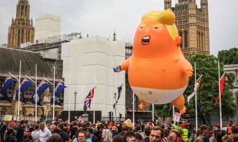 The Trump baby blimp hovering above protesters in Parliament Square during the US president’s state visit in 2019 qhiukiqrihhprw