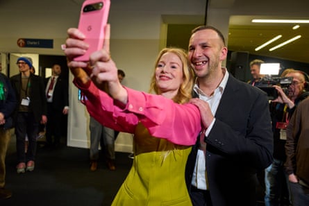 Hannah Spencer takes a selfie with Zack Polanski